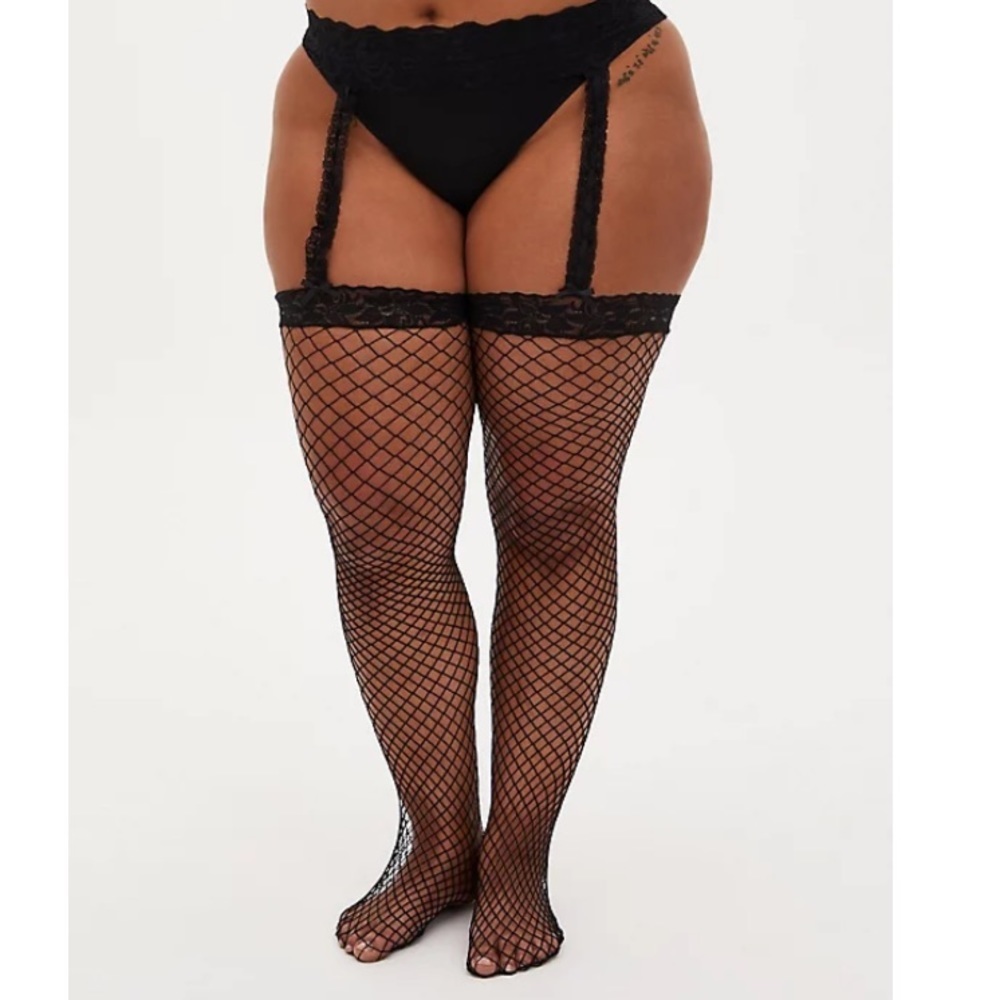 3 for $30 TORRID NWT BLACK FISHNET & LACE FAUX GARTER TIGHTS